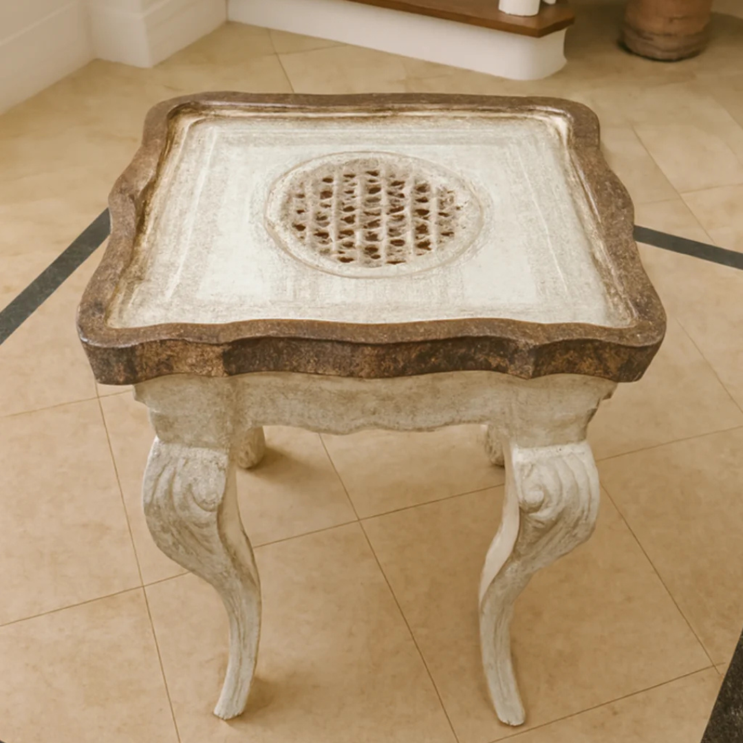 Palais Nesting Table