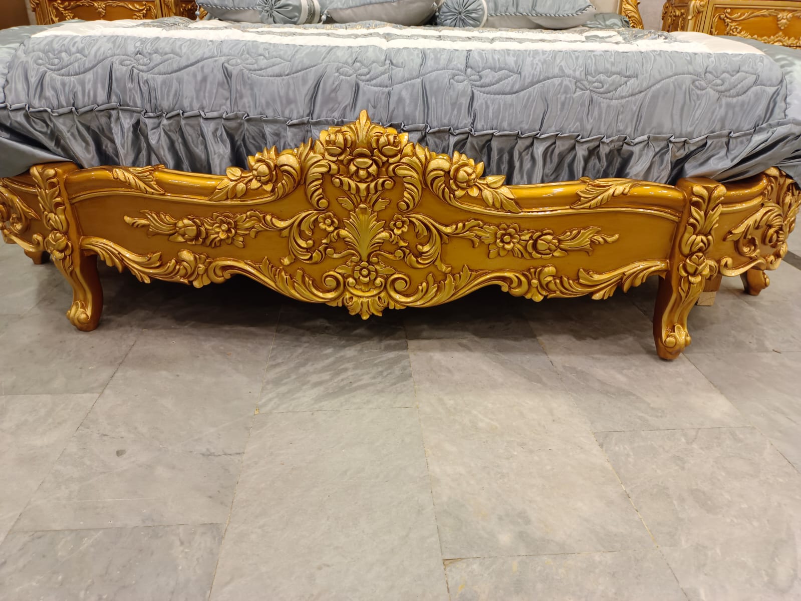 Opulent Heritage Bed Set