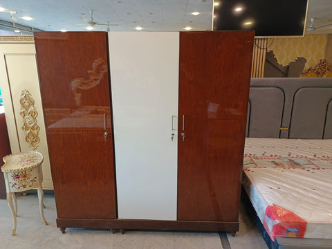The Elmwood Wardrobe