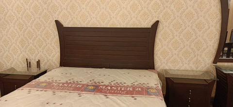 Modern Classic Bed Set